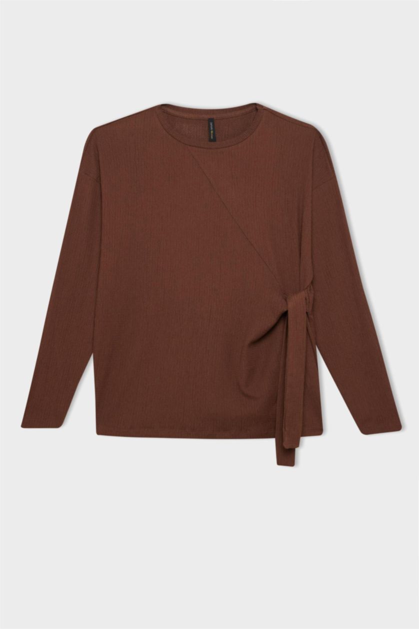 نساء بني تيشيرت كم طويل القماش المنسوج قصة عادية برقبة مستديرة