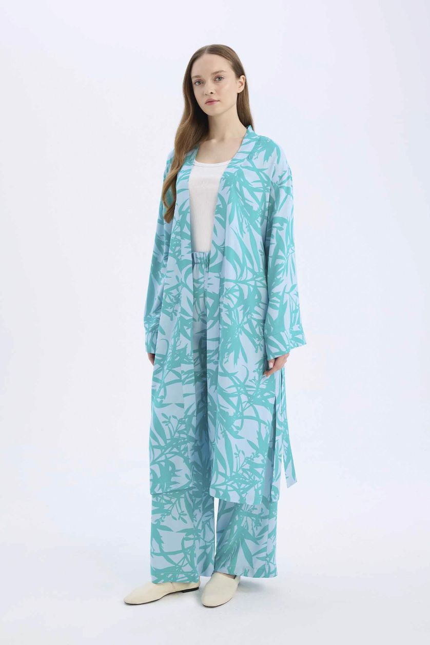 Woman Green Wide Leg Printed Viscose Trousers