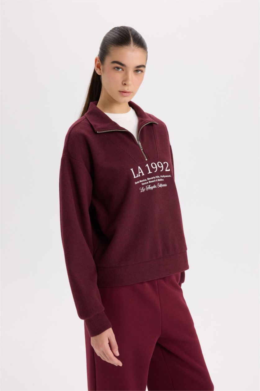 Kadın Bordo Regular Fit Yarım Fermuarlı Baskılı Sweatshirt