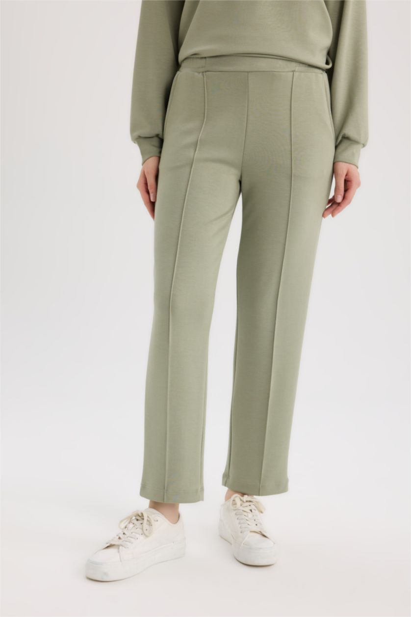 نساء كاكي فاتح Regular Fit Flexible Waist Basic Trousers