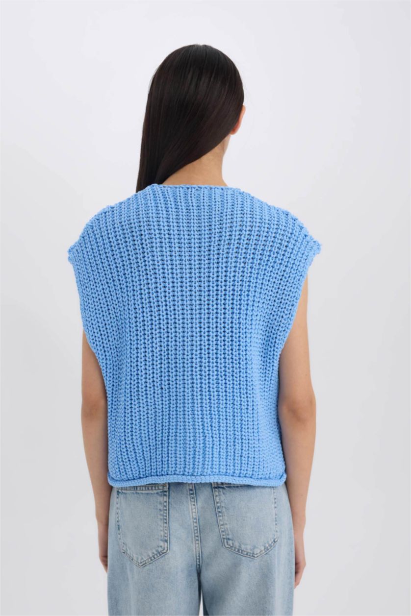 Kadın Mavi Relax Fit Düğmeli Cepli Triko Yelek