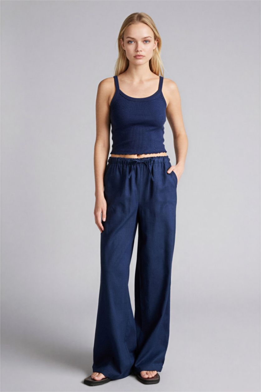 Woman Light Navy Wide Leg Double Pocket Linen Blended Trousers