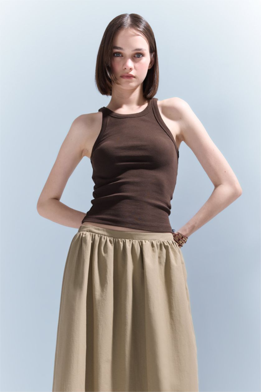 Kadın Kahve Slim Fit Dar Kesim Halter Yaka Basic Düz Fitilli Kaşkorse Atlet