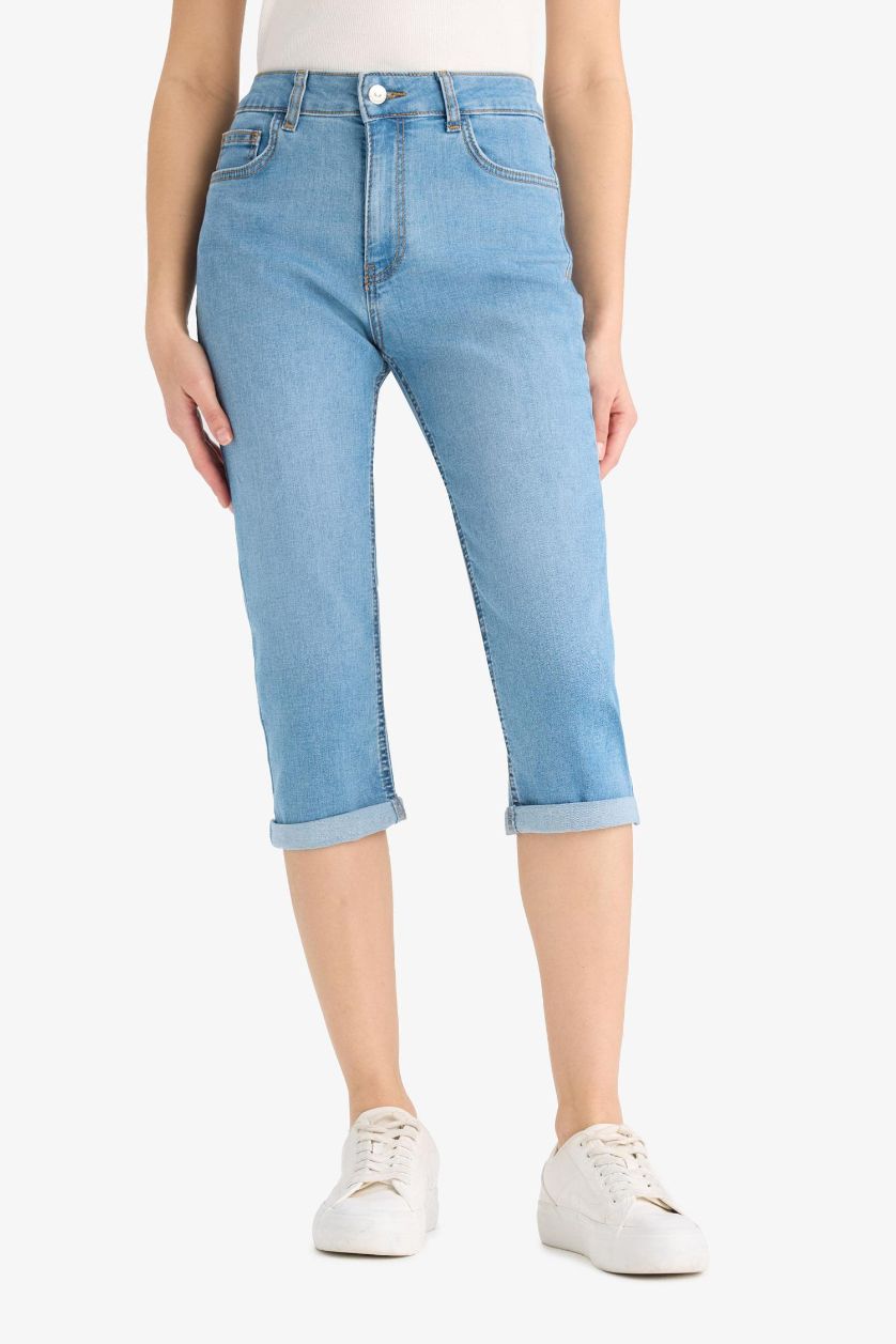 WOMAN Light Blue Normal Waist Denim Capri