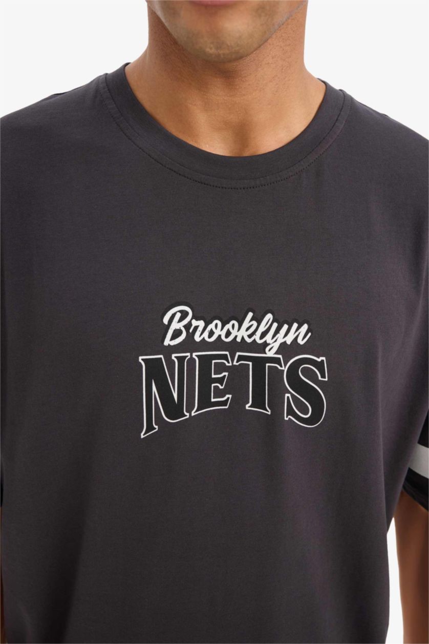 Erkek Antrasit NBA Brooklyn Nets Oversize Geniş Kalıp Bisiklet Yaka Sırt Baskılı Kısa Kollu Tişört