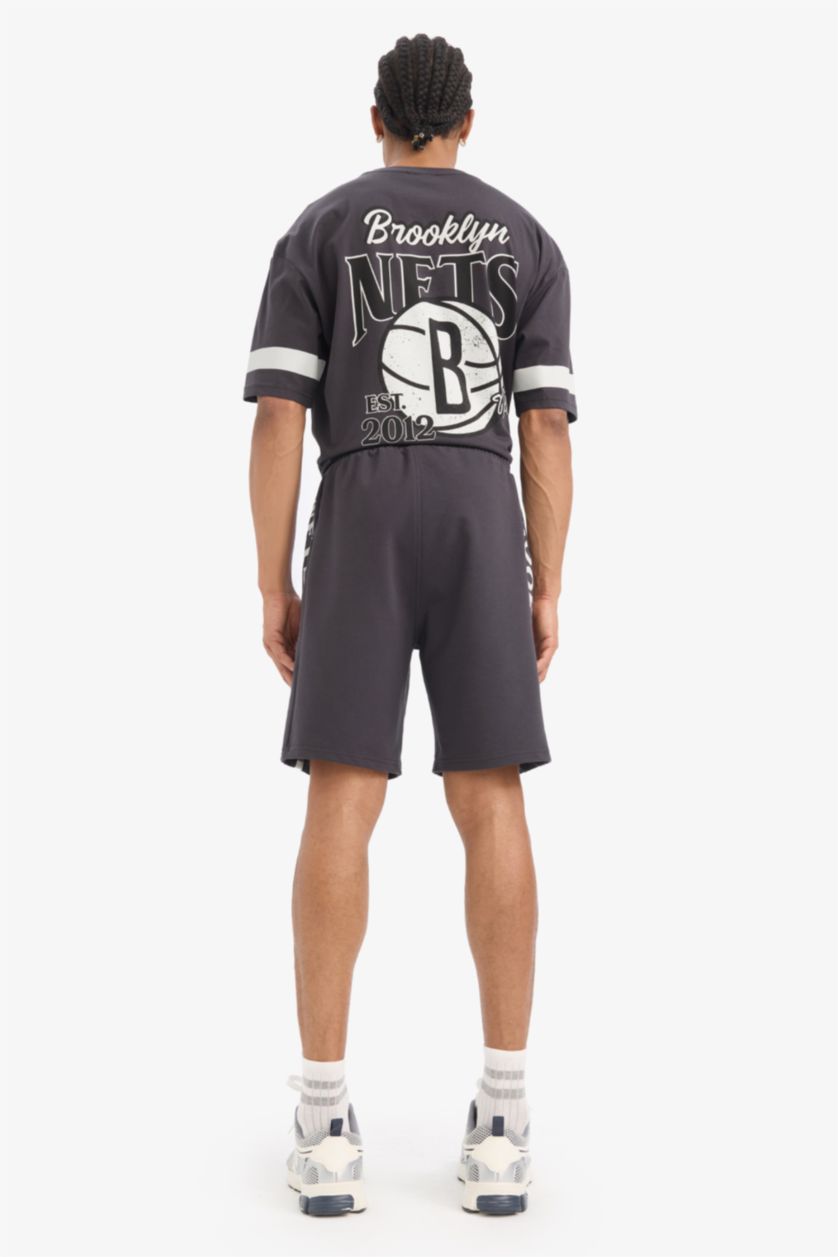 MAN Anthracite DeFactoFit NBA Brooklyn Nets Oversize Fit Crop Shorts