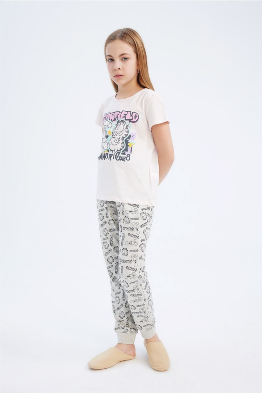 Kız Çocuk - Genç Kız Açık Pembe Garfield Pijama Takımı Kısa Kollu Üst Beli Lastikli Uzun Alt Kız Çocuk