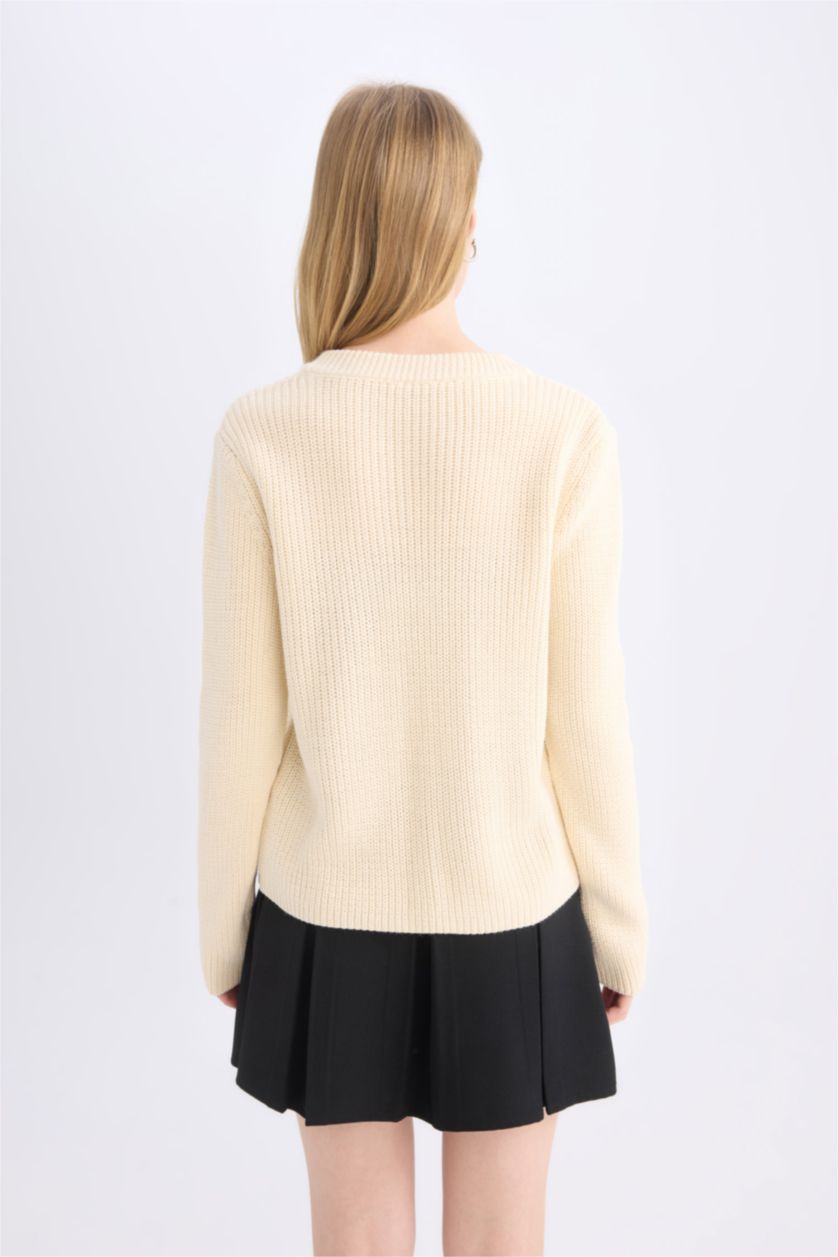 Kadın Ekru Regular Fit Bisiklet Yaka Bağlamalı Triko Hırka