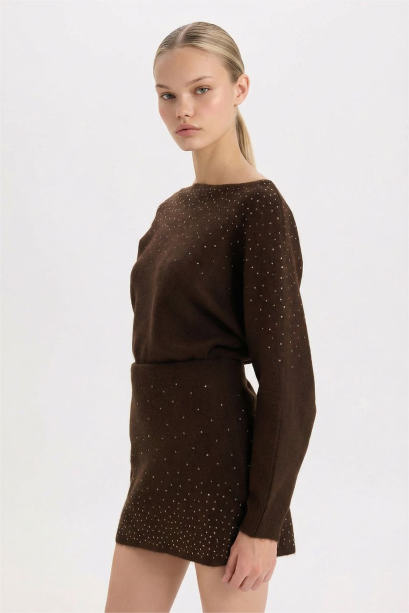 FEMME Marron Pull basique en tricot avec strass à col bateau Coupe régulière