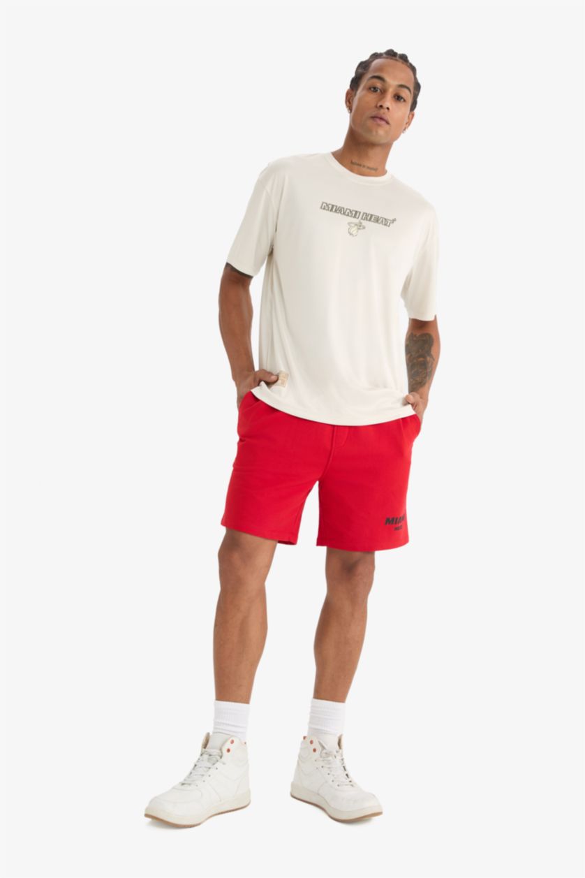 MAN Red DeFactoFit NBA Miami Heat Standard Fit Sports Shorts