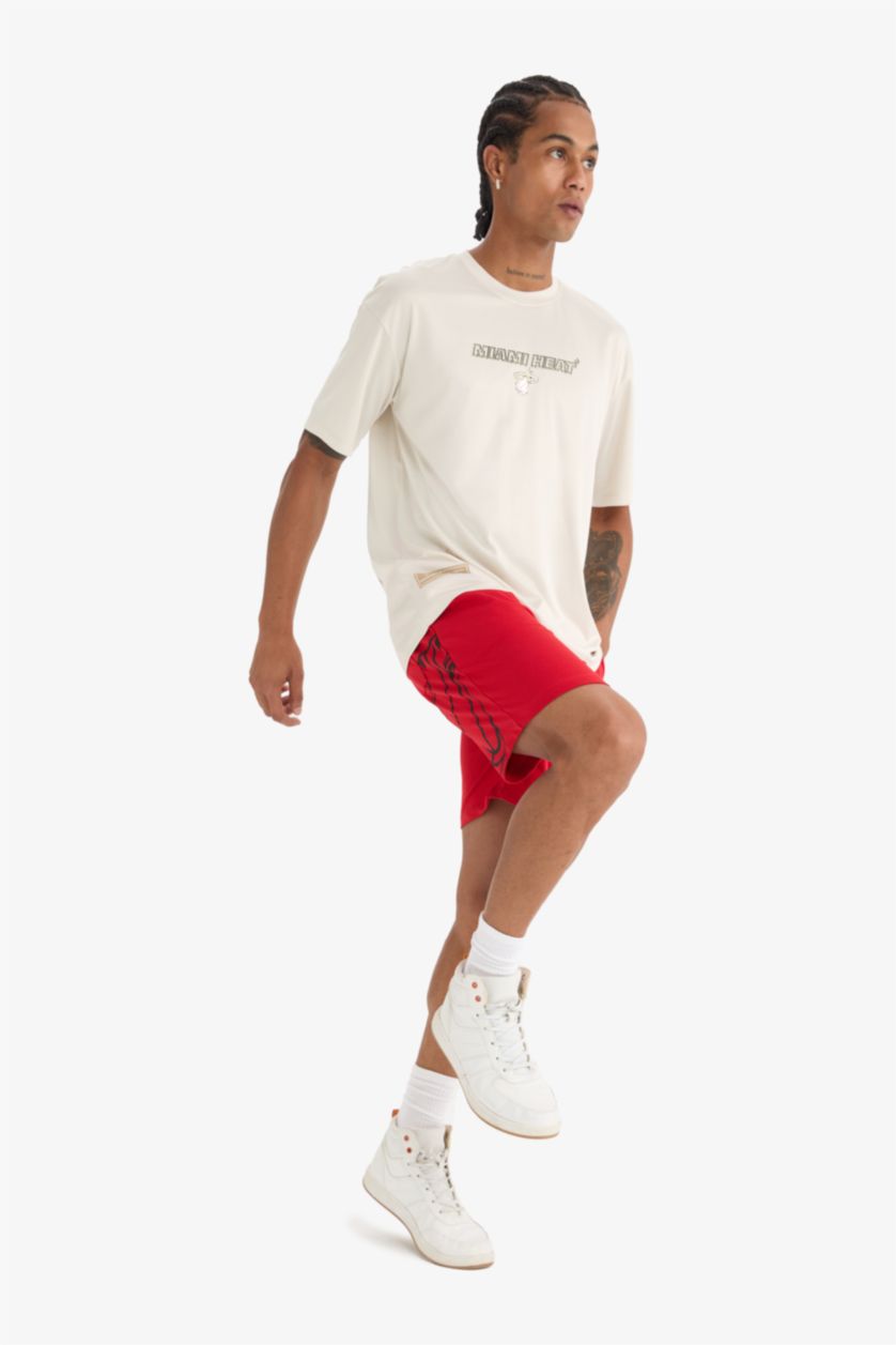 MAN Red DeFactoFit NBA Miami Heat Standard Fit Sports Shorts
