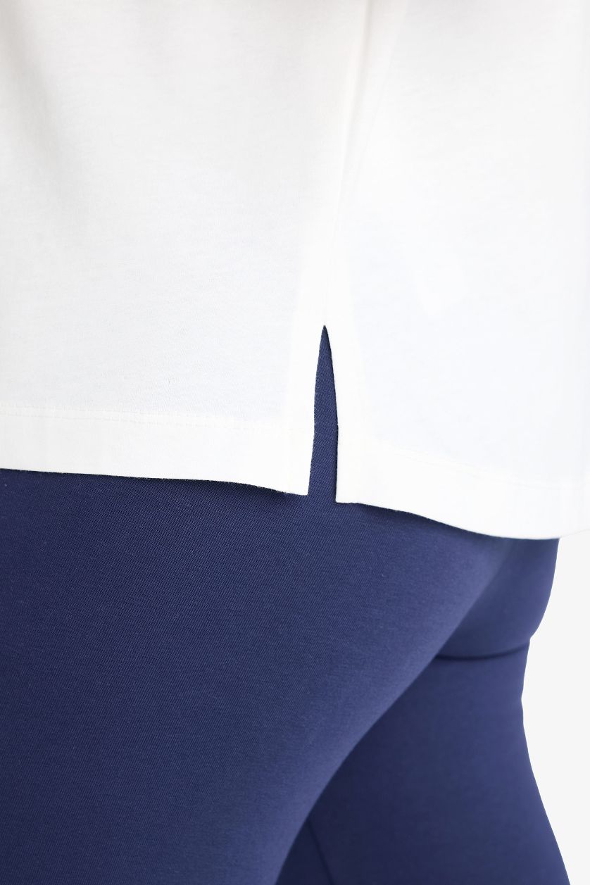 نساء بيج فاتح Woman Short Sleeve T-Shirt