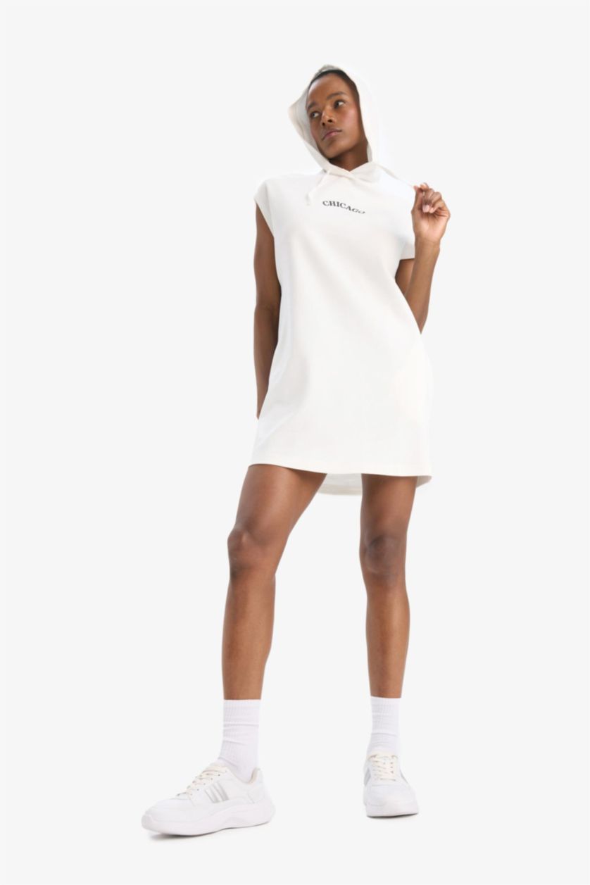 نساء بيج فاتح فستان اوفر سايز من DeFactoFit