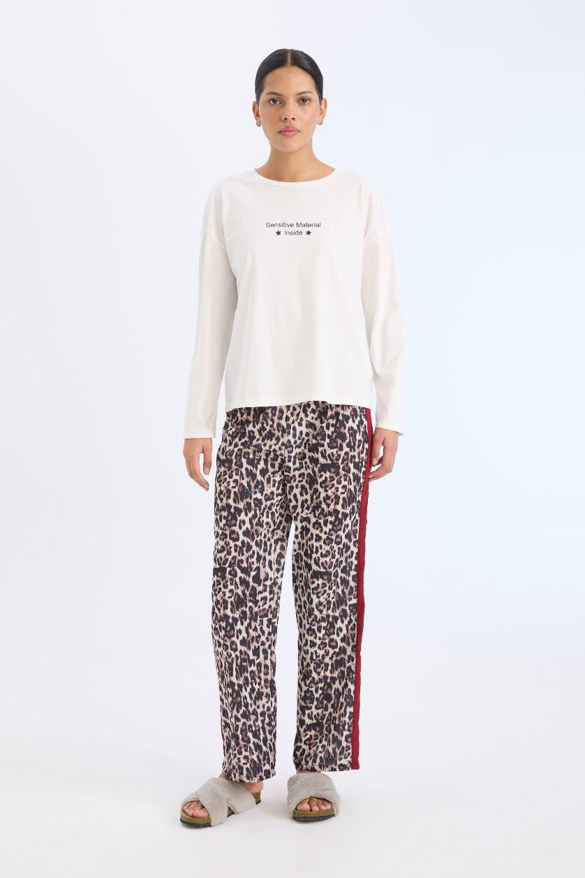 Kadın Siyah Pijama Takımı Regular Fit Uzun Kollu Baskılı Üst Leopar Desenli Uzun Alt