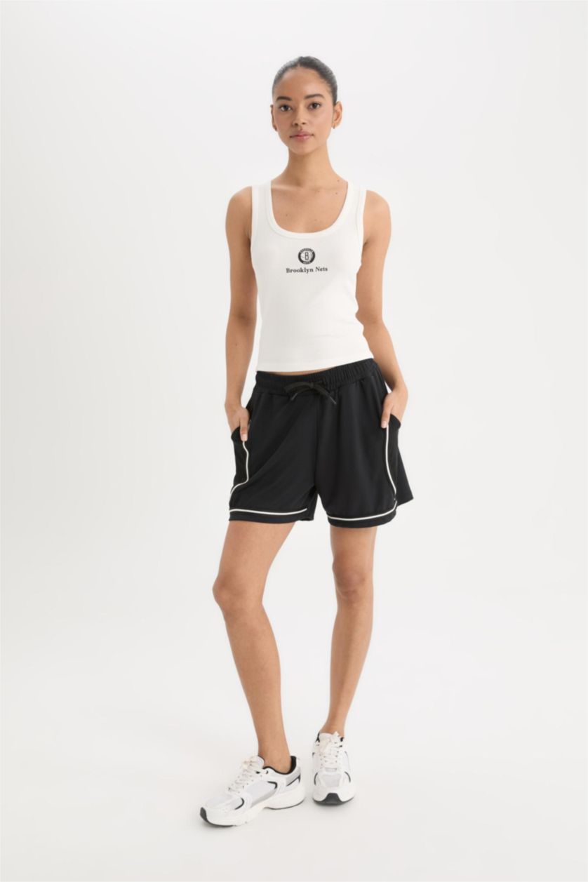 Kadın Ekru NBA Brooklyn Nets Slim Fit Dar Kesim U Yaka Ribana Sporcu Atlet