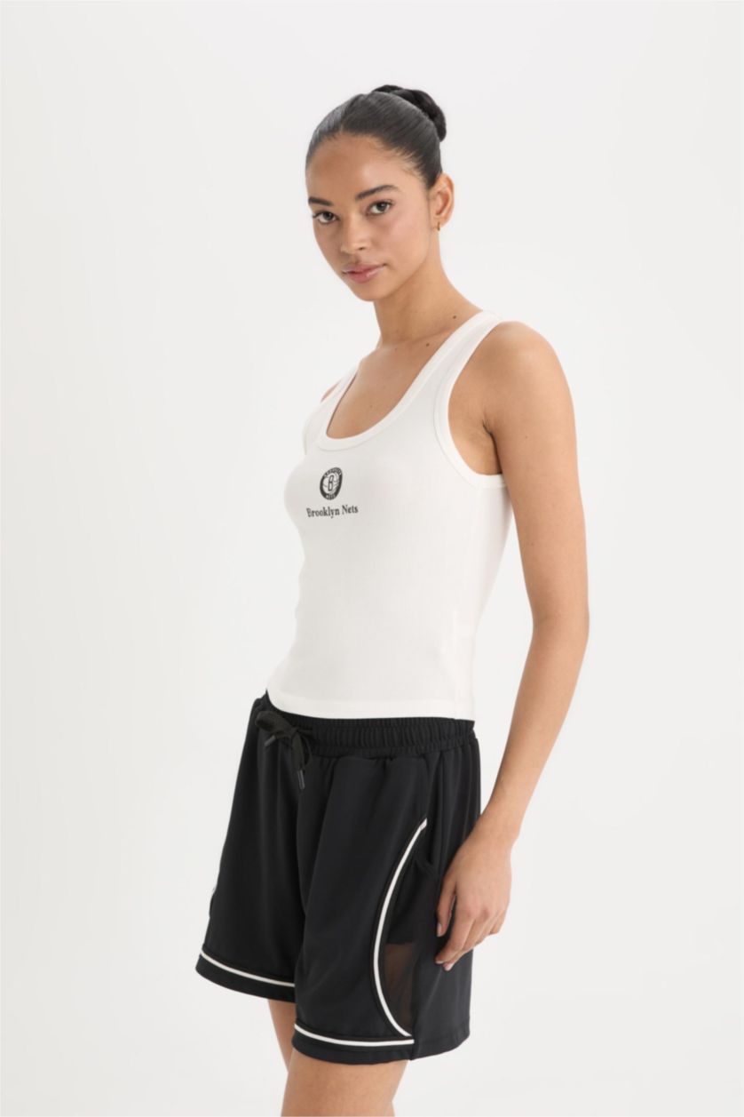 Kadın Ekru NBA Brooklyn Nets Slim Fit Dar Kesim U Yaka Ribana Sporcu Atlet