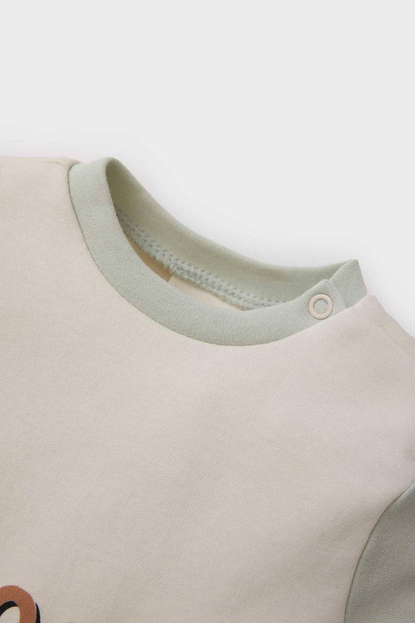 Erkek Bebek Ekru Dinozor Baskılı Uzun Kollu Tulum Erkek Bebek Yenidoğan