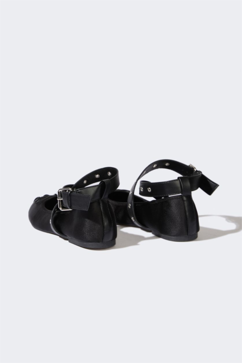 WOMAN Black Woman Ballerina Flat Shoes