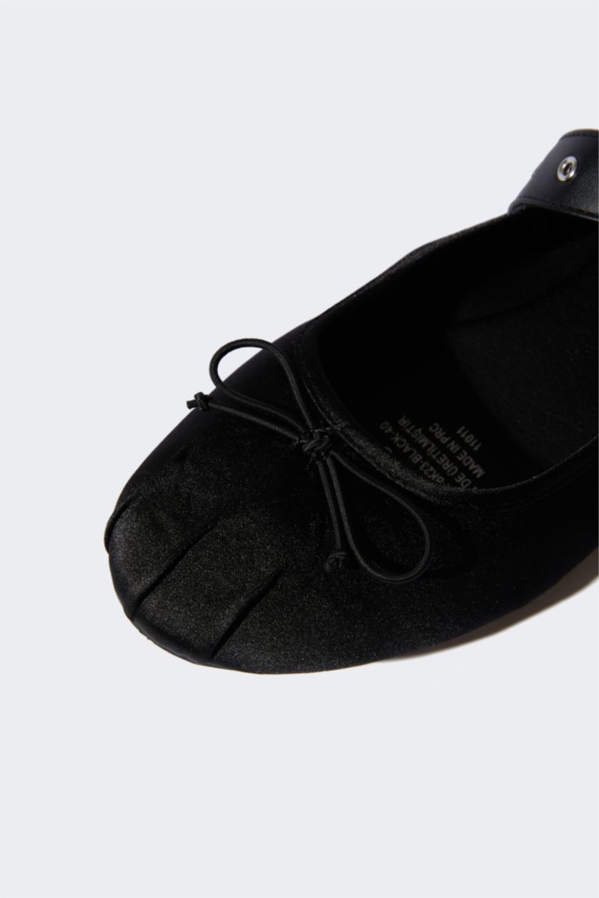 WOMAN Black Woman Ballerina Flat Shoes