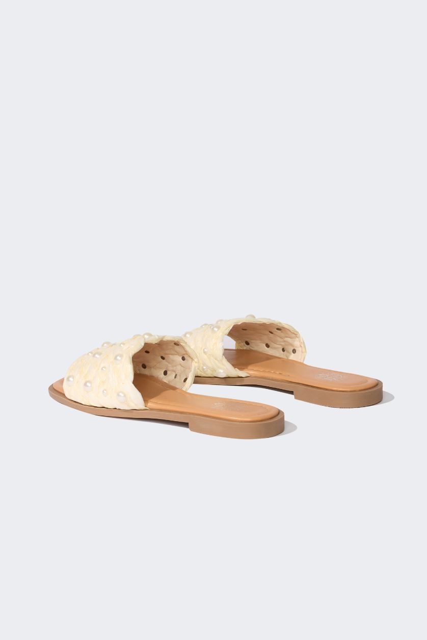 WOMAN Beige Woman Pearl Detailed Single Band Flat Sole Slippers