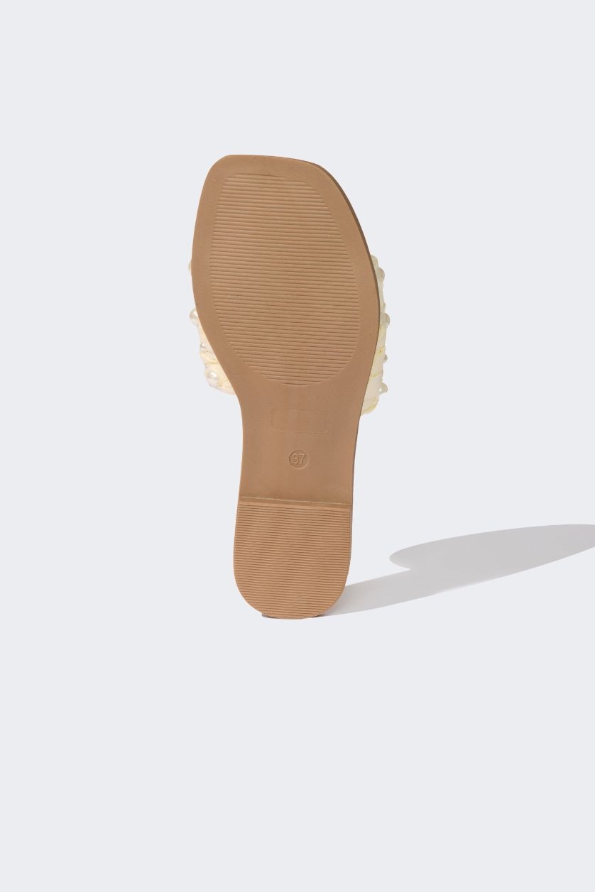 WOMAN Beige Woman Pearl Detailed Single Band Flat Sole Slippers