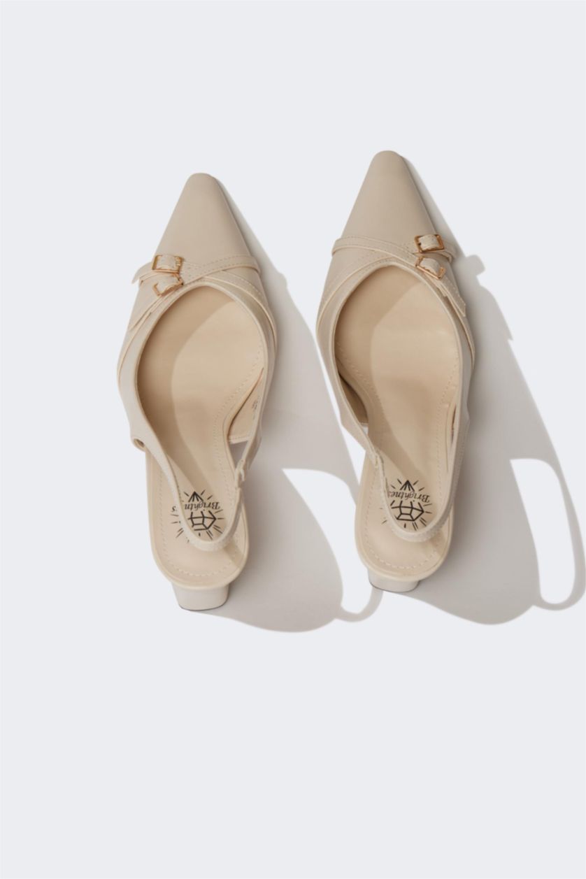 Woman Beige Woman Faux Leather Heeled Sandals