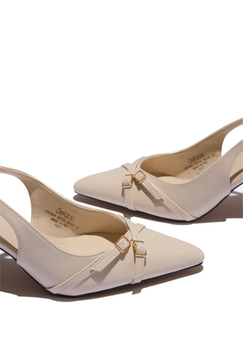 Woman Beige Woman Faux Leather Heeled Sandals