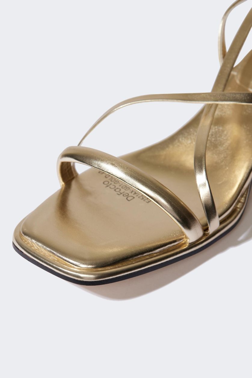 WOMAN GOLD Woman Faux Leather Heeled Sandals