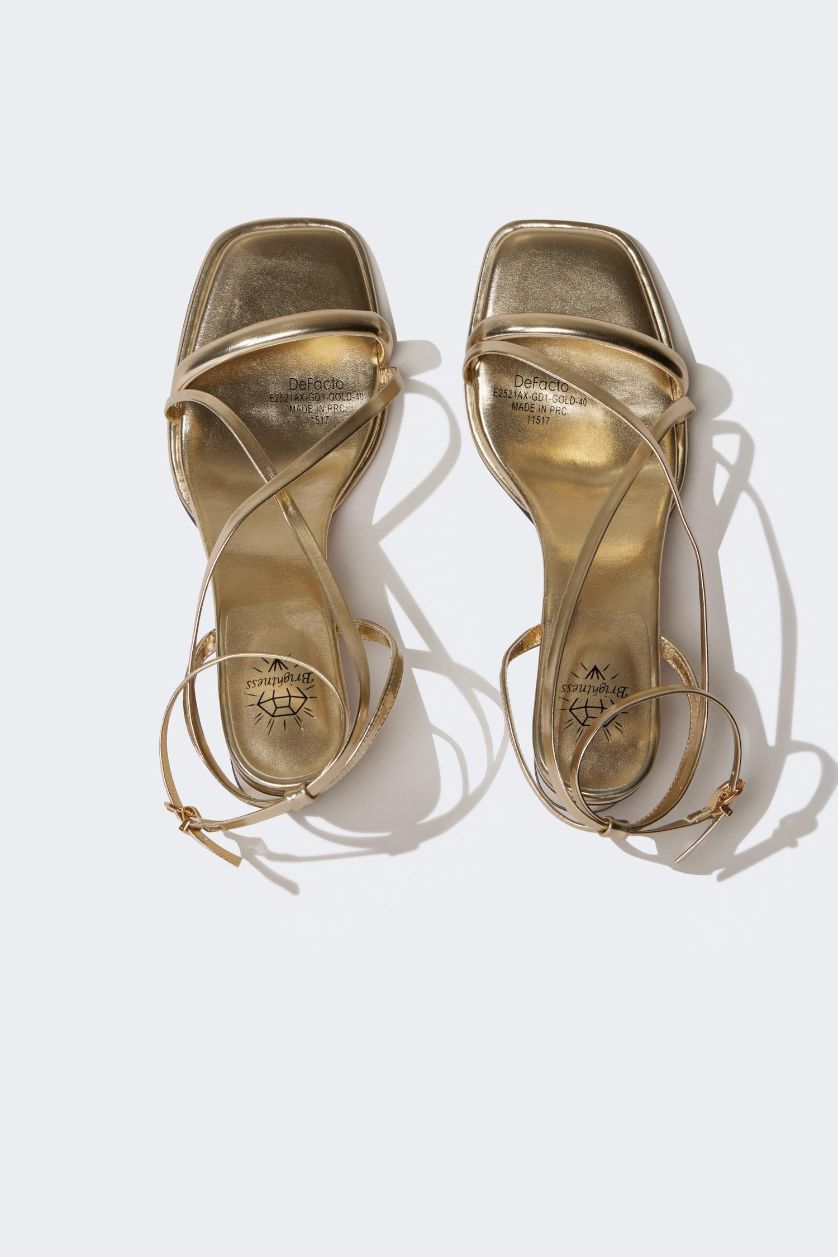 WOMAN GOLD Woman Faux Leather Heeled Sandals