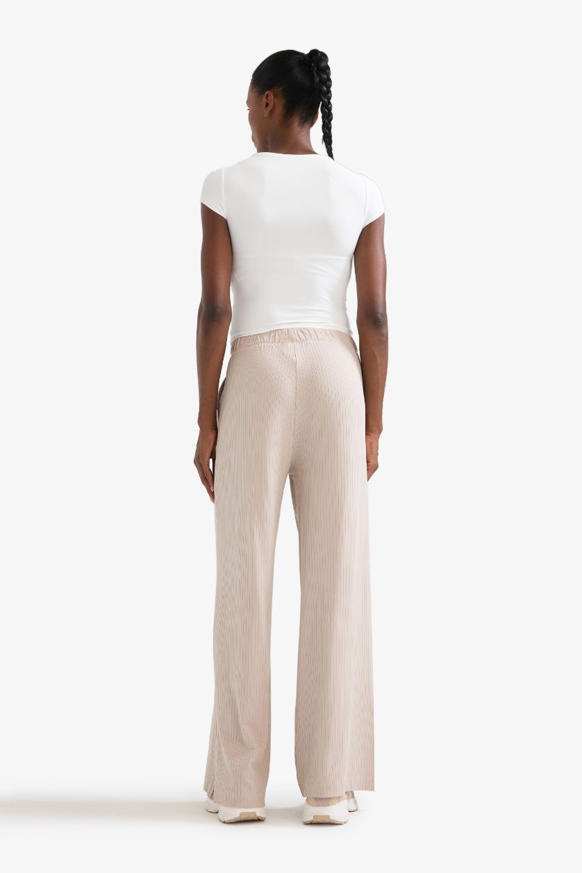 Kadın Taş Wide Leg Geniş Paça Cepli Yırtmaçlı İnce Sporcu Pantolon