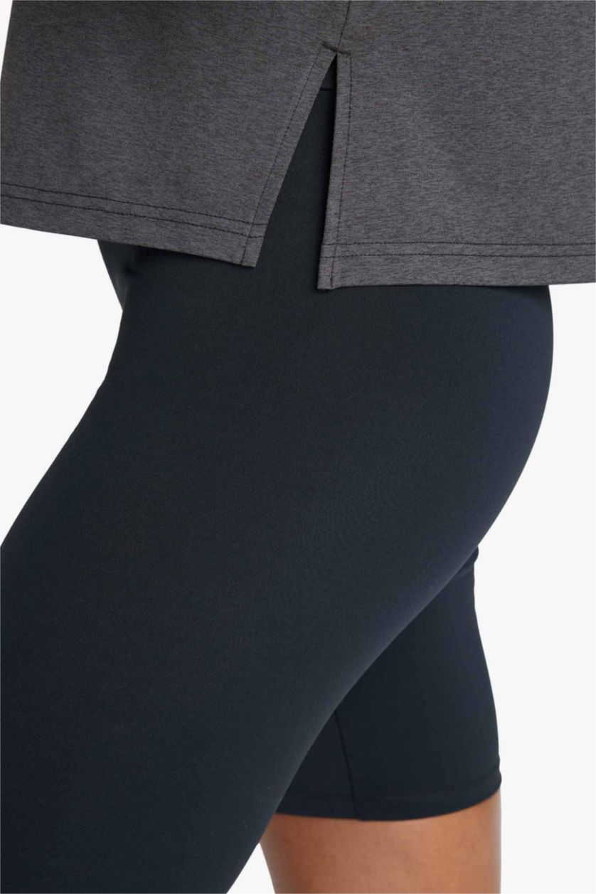 Kadın Siyah Bisiklet Yaka Sporcu Kısa Kollu Tişört