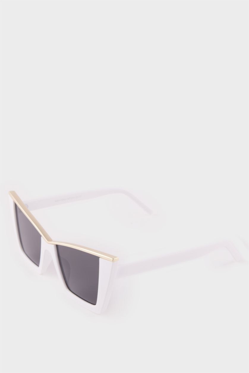 Kadın Beyaz Kadın Kedi Gözü Güneş Gözlüğü