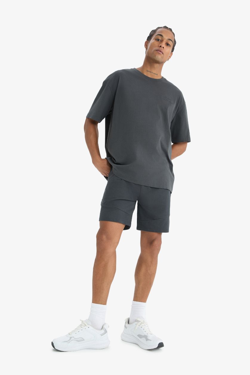 Erkek Antrasit Standart Fit Sporcu Beli Bağcıklı Cepli Şort