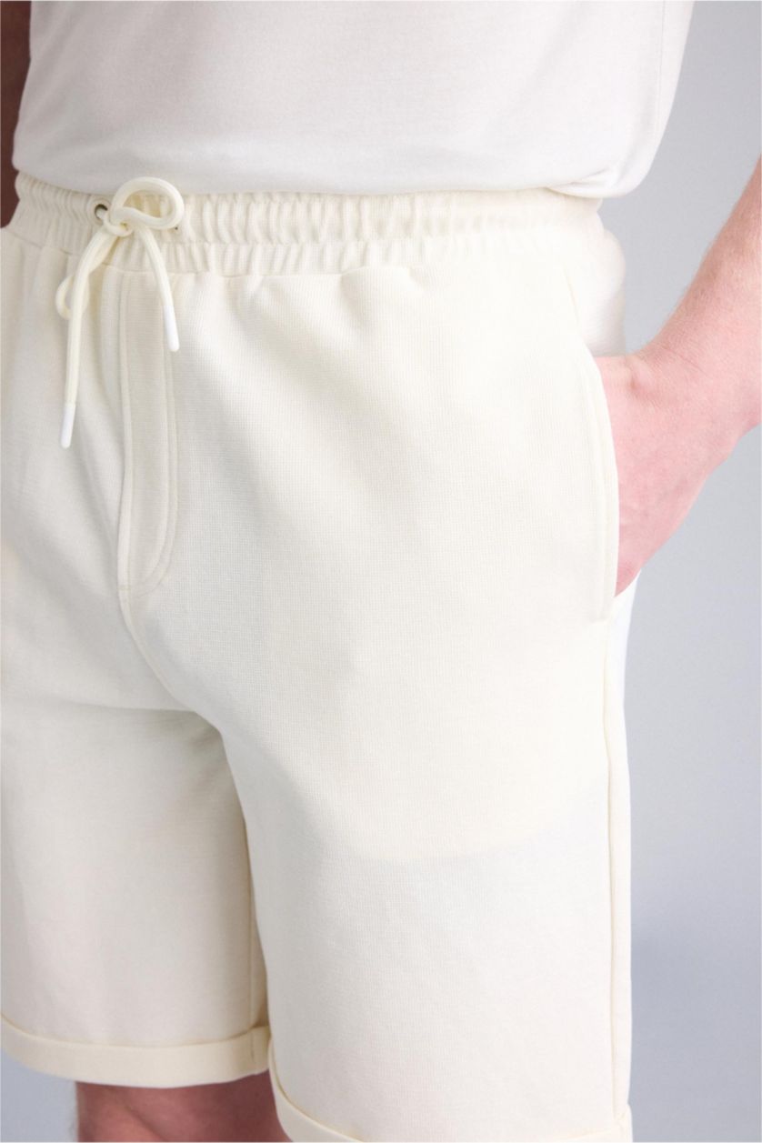 Ерлер экру Regular Fit шорты