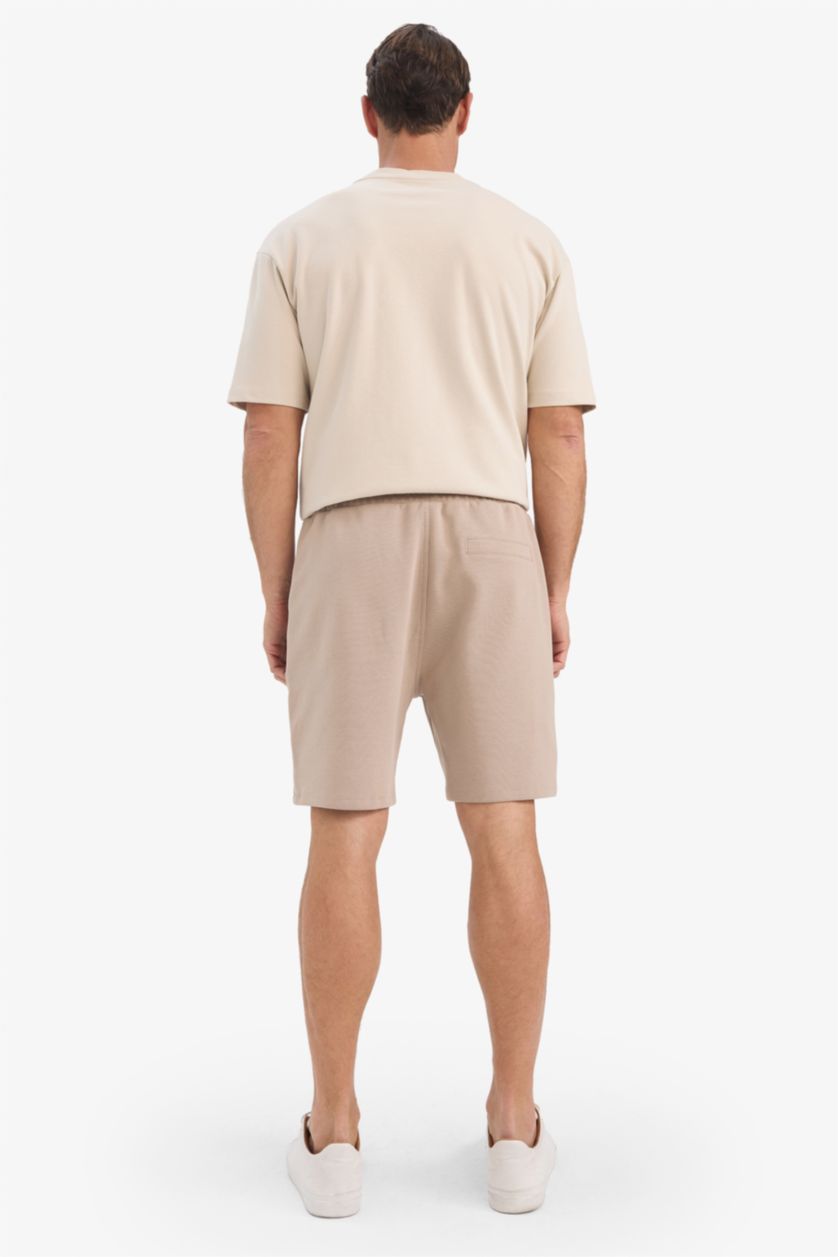 Erkek Bej Erkek Beli Bağcıklı Cepli Basic Düz Şort