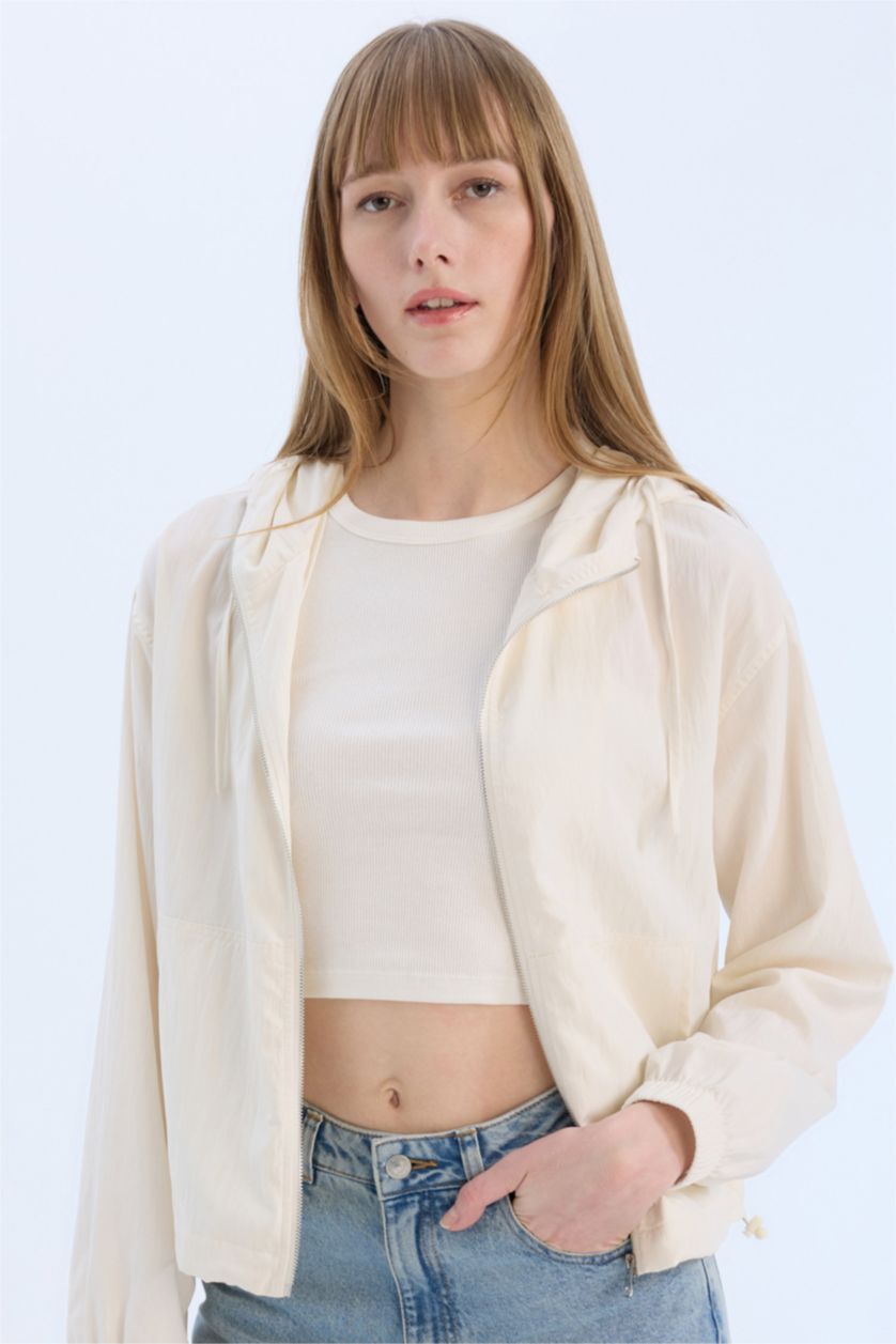 Woman Ecru Waterproof Regular Fit Raincoat