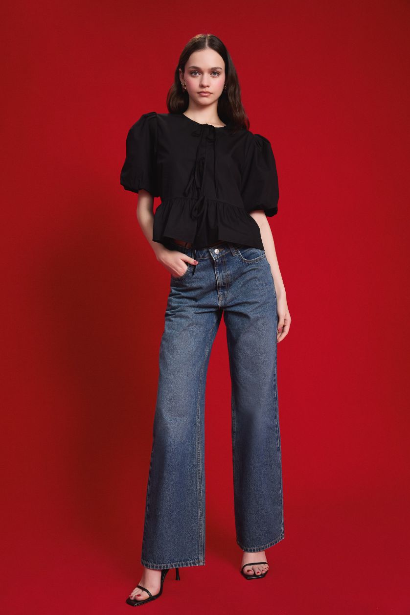 WOMAN Black Crew Neck Short Sleeve Blouse