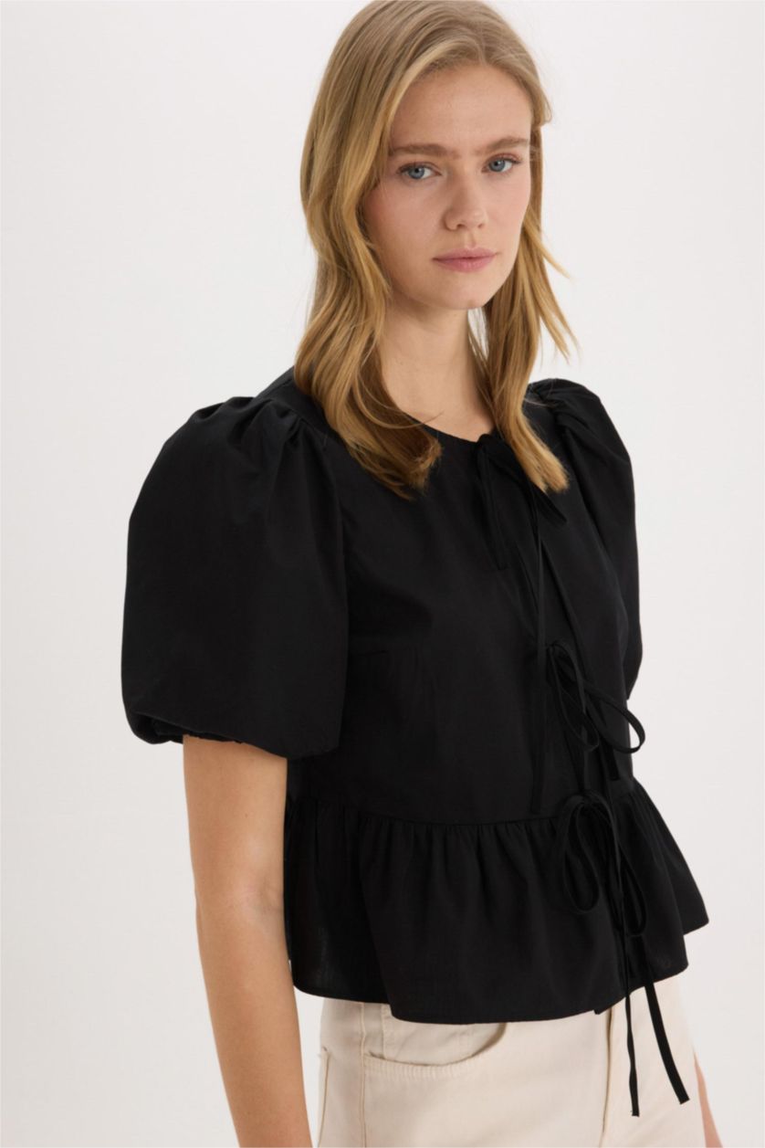 WOMAN Black Crew Neck Short Sleeve Blouse