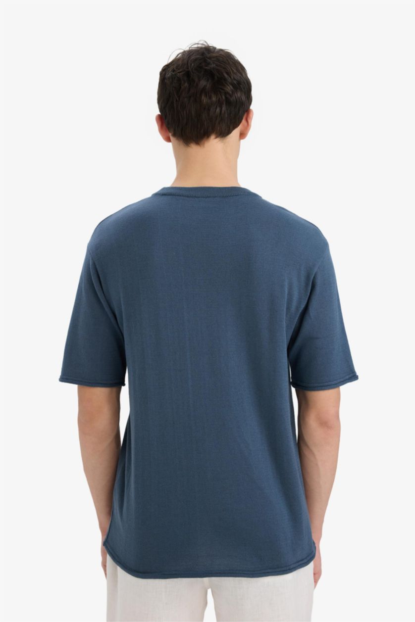 HOMME Indigo Clair T-shirt oversize en tricot à manches courtes et col rond