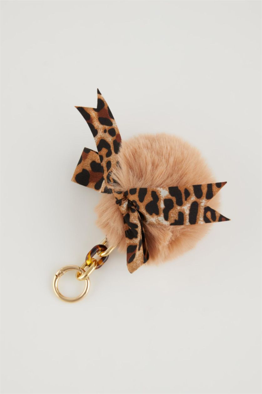 WOMAN Camel Woman Leopard Detailed Charm Keychain