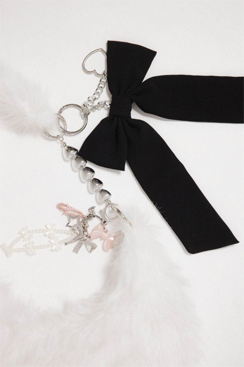 WOMAN MIXED Woman Bow Detailed Pompom Charm Keychain