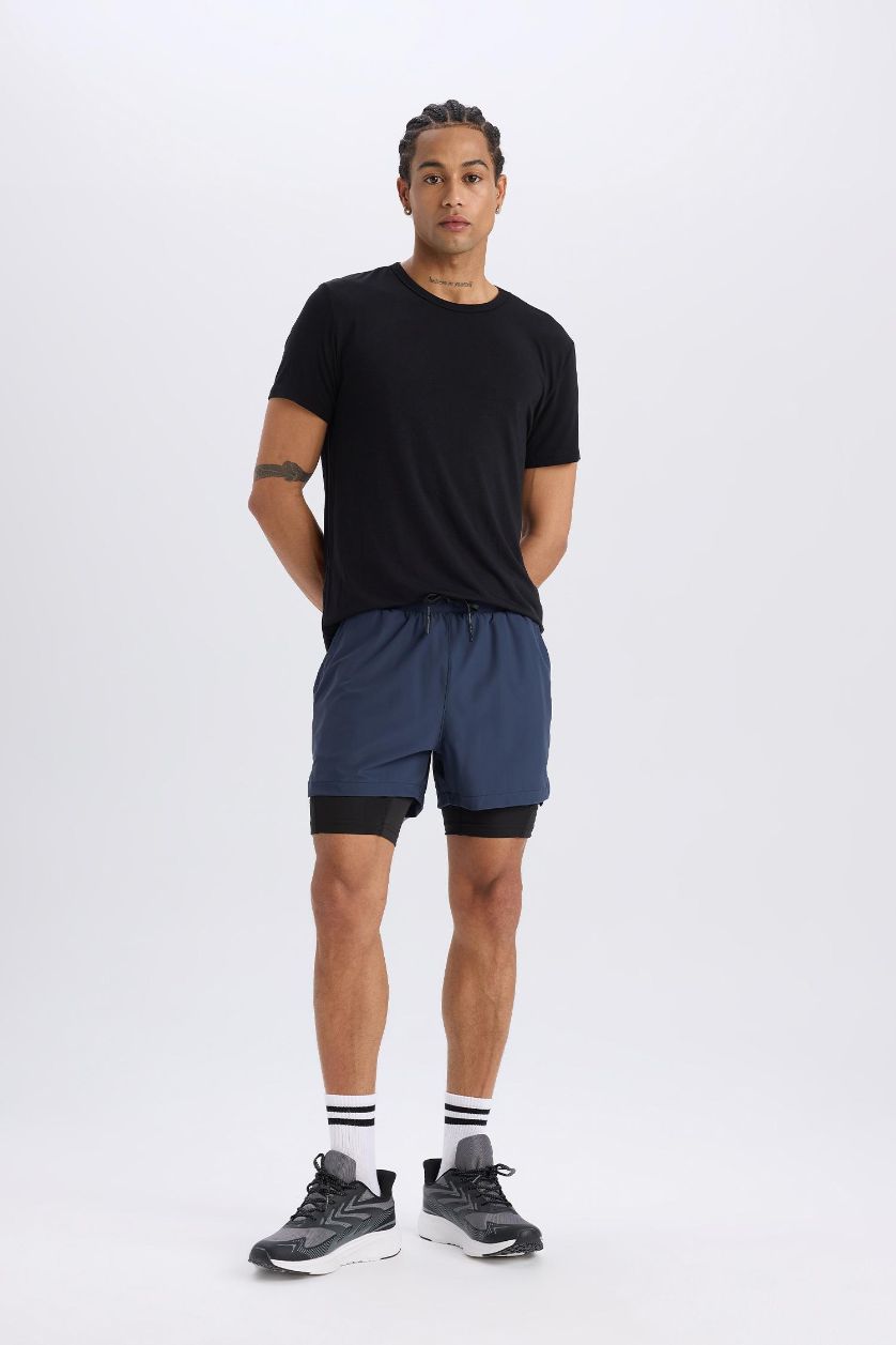 Erkek Lacivert Slim Fit Dar Kesim Sporcu Taytlı Şort