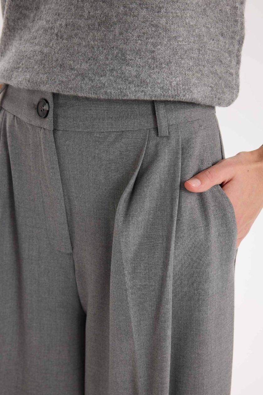 Woman Light Grey Pocketed High Waist Wide Leg Long Pants