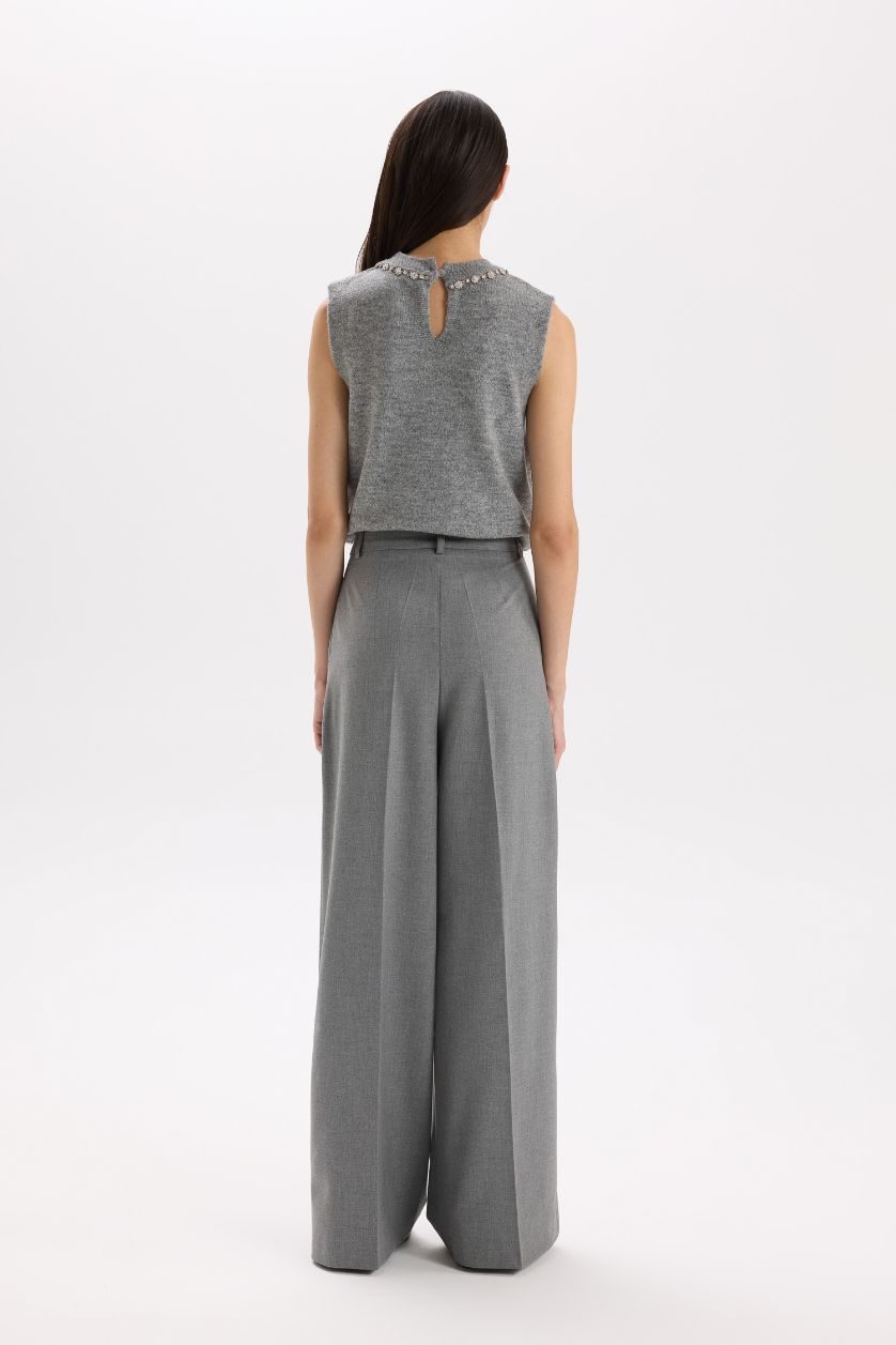 Woman Light Grey Pocketed High Waist Wide Leg Long Pants