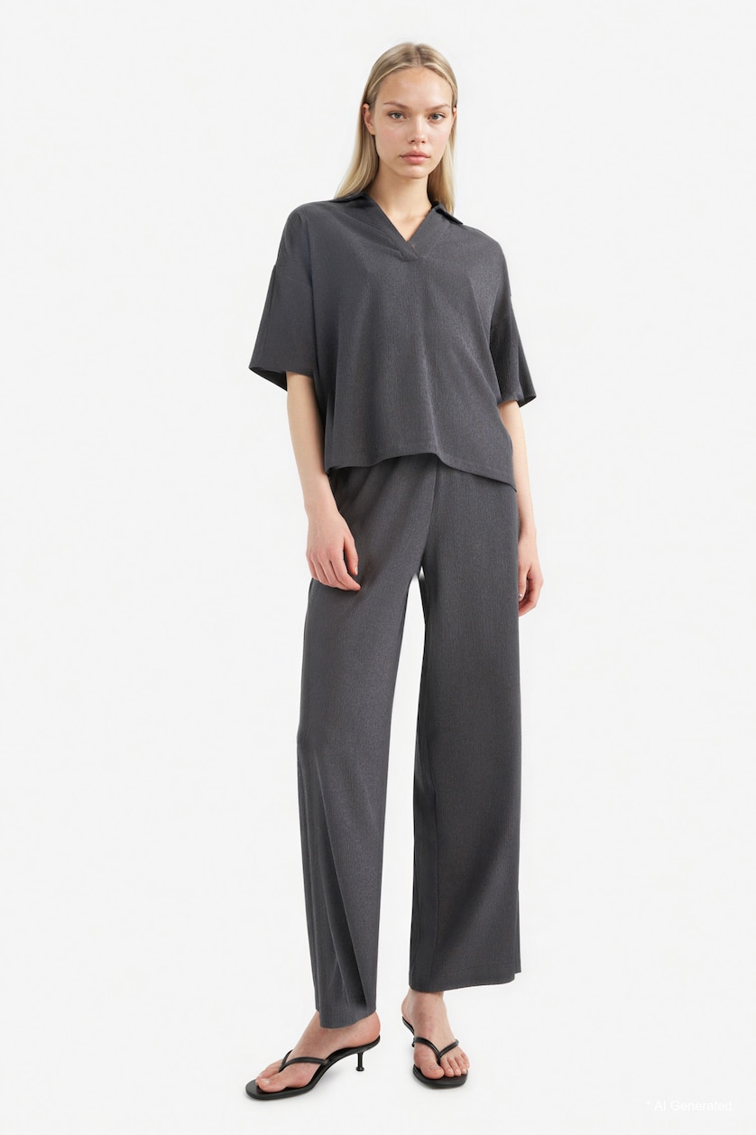 حريمي أنثرا Relax Fit Short Sleeve T-Shirt