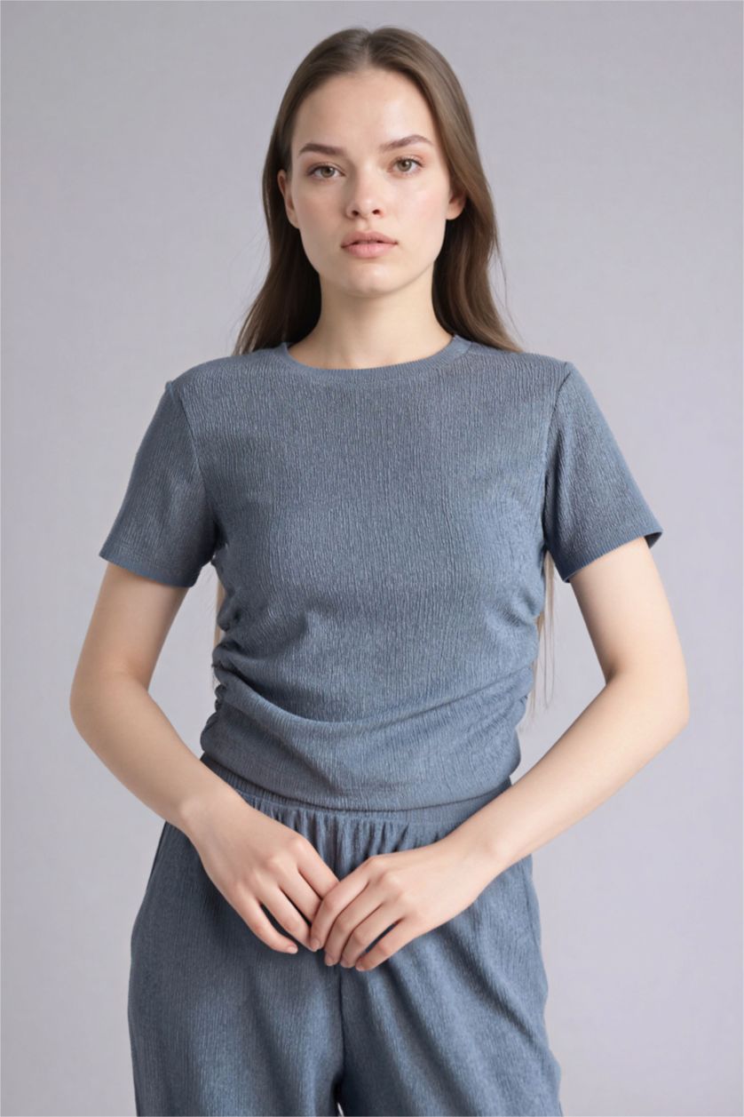 حريمي نيلي فاتح Woman Short Sleeve T-Shirt