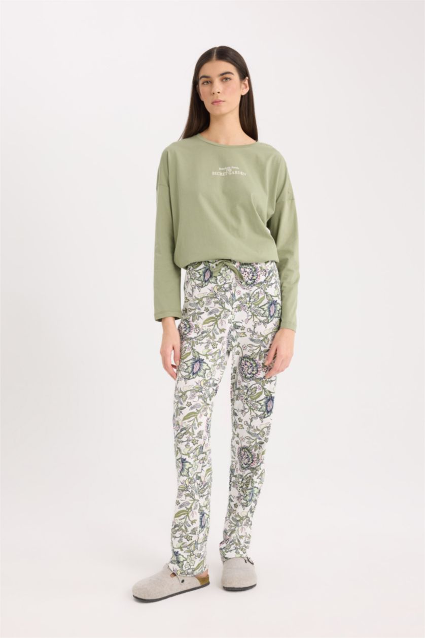 FEMME Kaki Ensemble Pyjama Top à manches longues et pantalon à motifs de Fall in Love