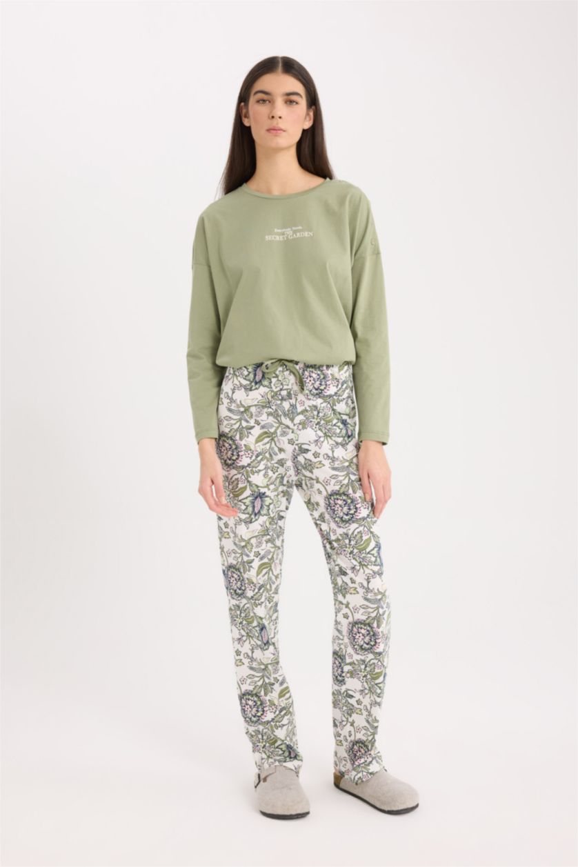 FEMME Kaki Ensemble Pyjama Top à manches longues et pantalon à motifs de Fall in Love