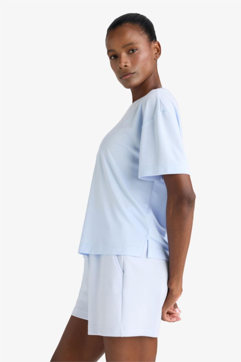 Woman Light Blue DeFactoFit Oversize Fit Crew Neck Sports Modal T-Shirt