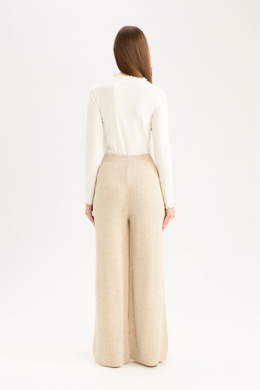 نساء ميلانج نوبيلي بيج فاتح سروال واسع سامبل بقصة مريحة